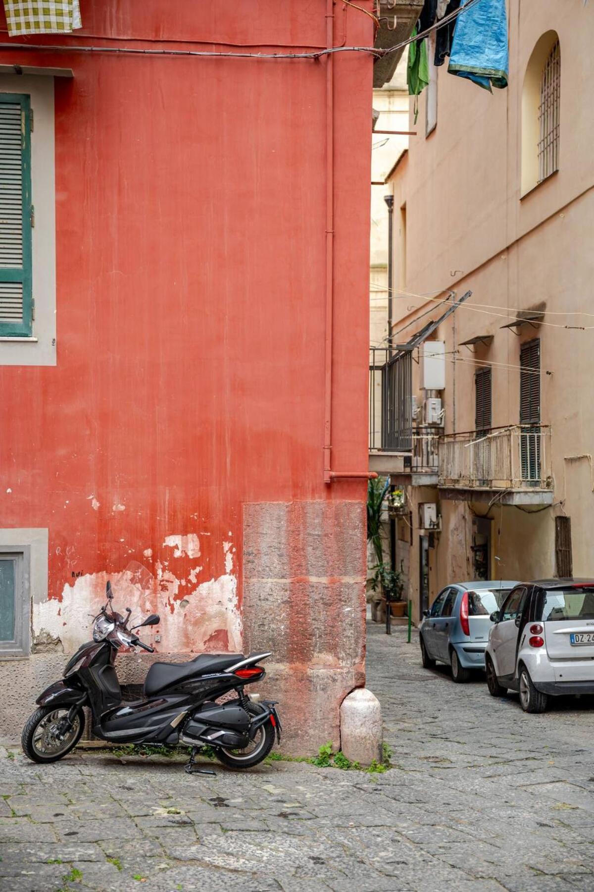 Vivara Napoli Bagian luar foto